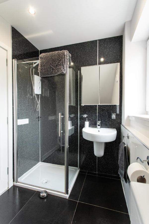 4 Private Bedroom House With 3 Parking Spaces Free Perth Zewnętrze zdjęcie